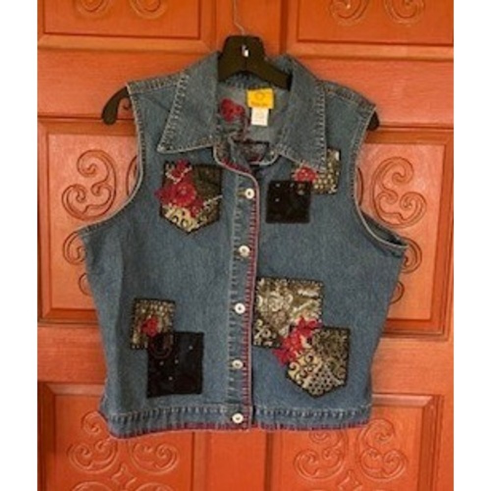 Ruby Rd Denim Vest Embellished Floral Applique Trim Button Front Womens Sz 14